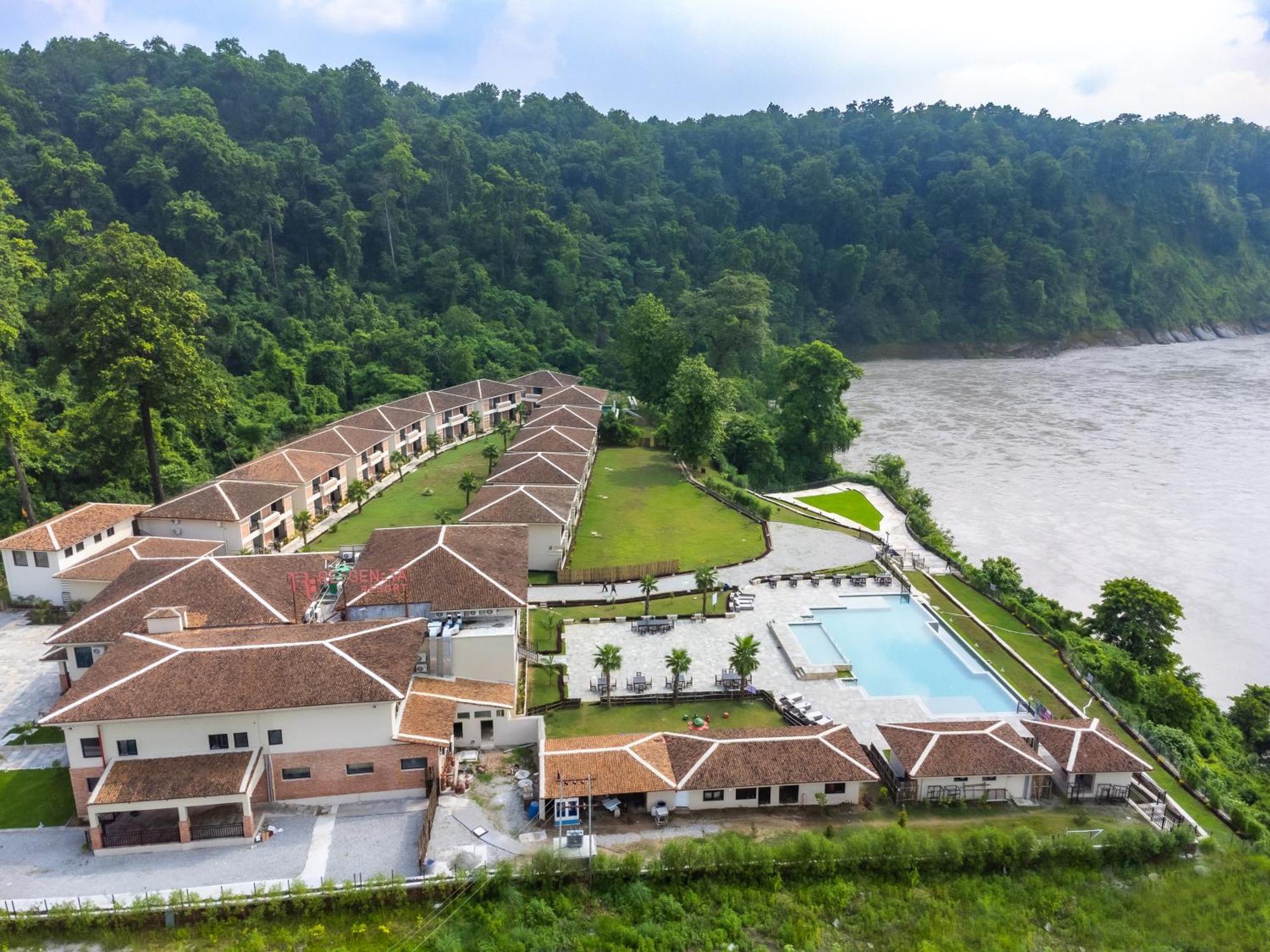 Regenta Resort & Spa By Riverside, Chitwan Zewnętrze zdjęcie
